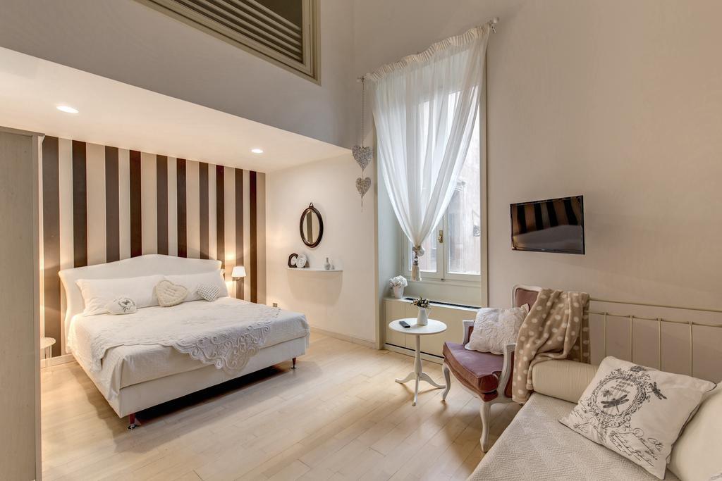 Trevi Miracle Suite Roma Habitación foto